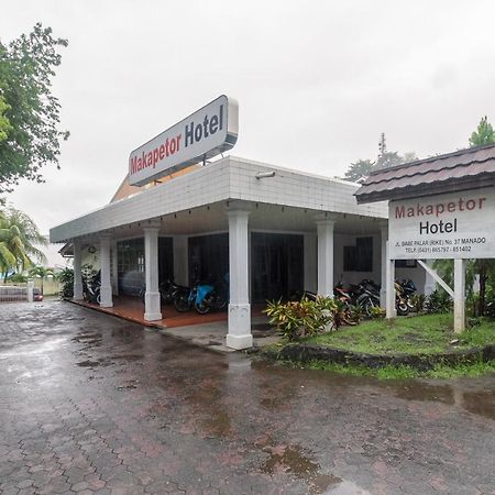 Отель Reddoorz At Jalan Babepalar Rike Манадо Экстерьер фото